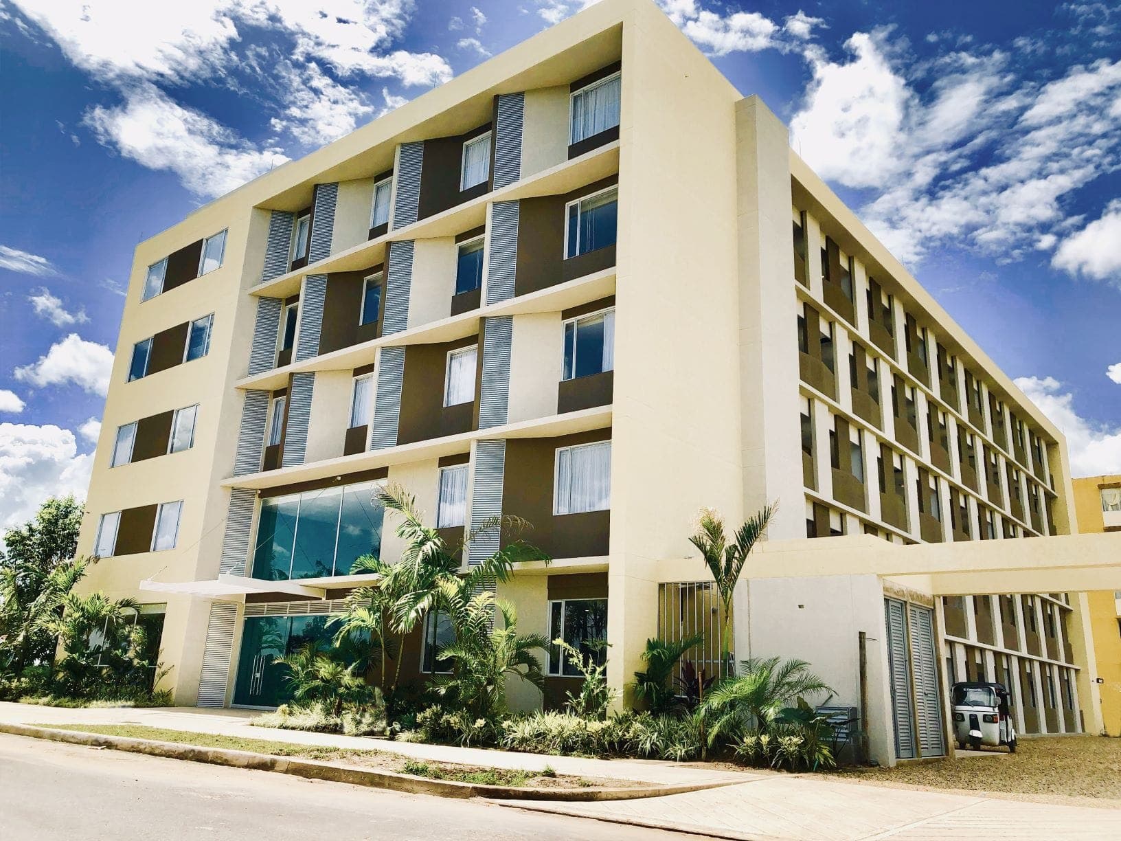 HOTEL BEST WESTERN